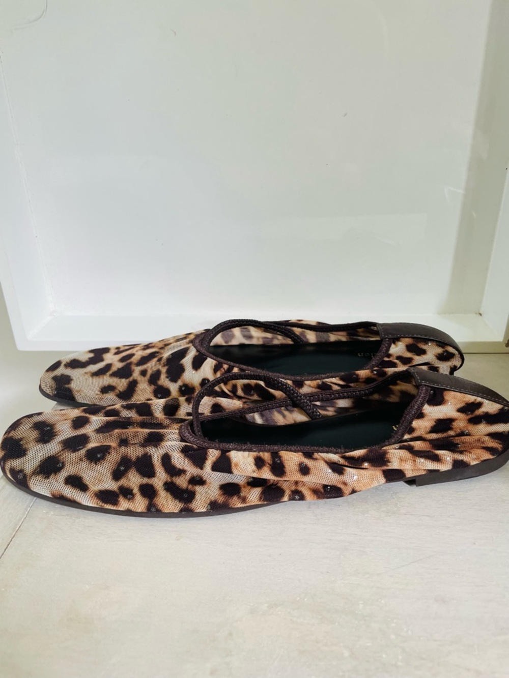 New Reformation brown leopard mesh ballet flats sz 8.5 - Picture 10 of 16